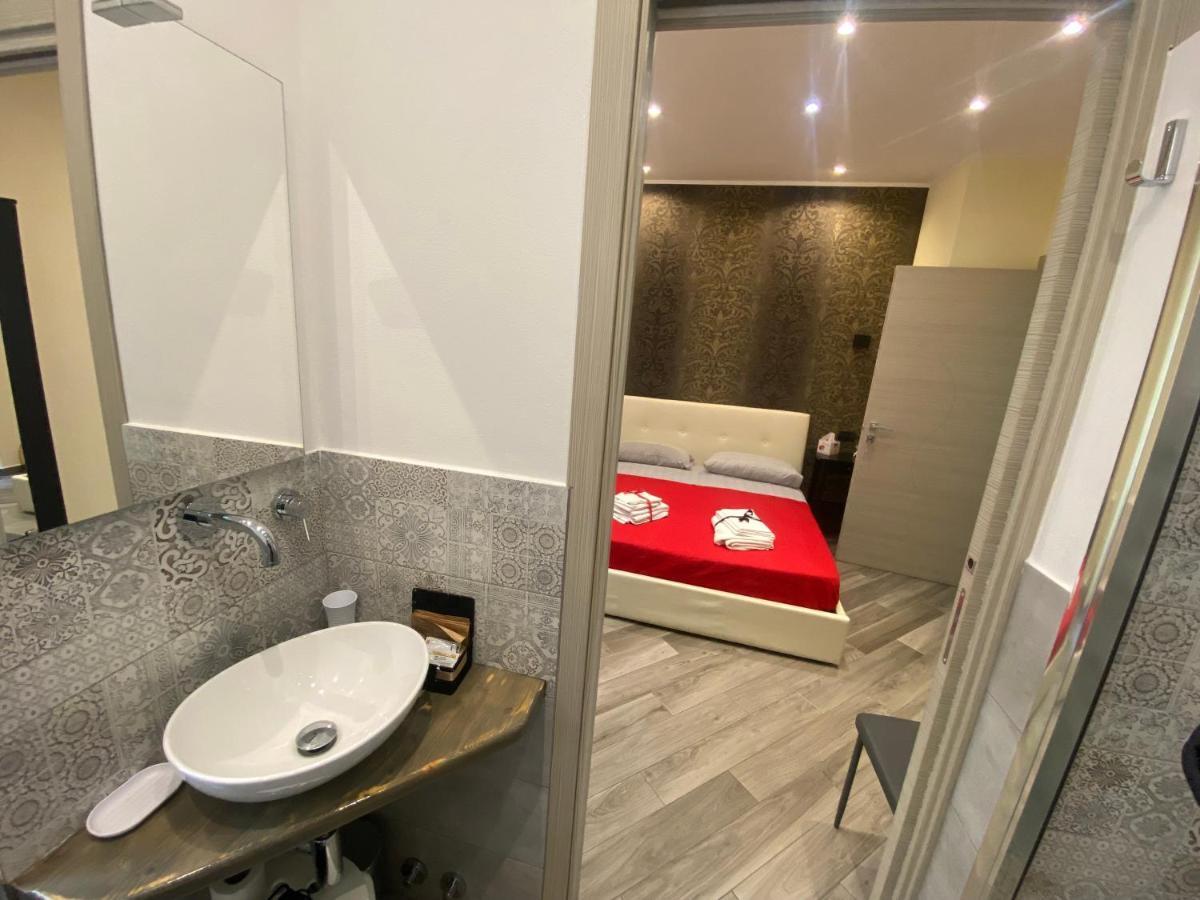 Suites Colombo لا سبيتسْيا المظهر الخارجي الصورة